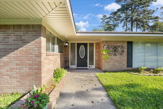 400 W Perry Pl, Carthage, TX 75633