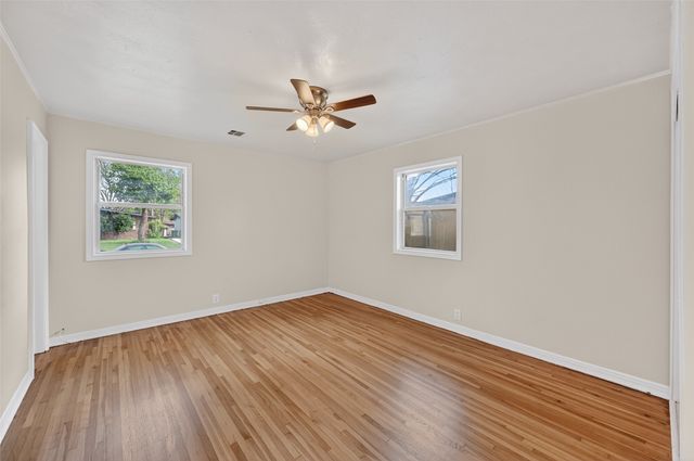 2116 Marilyn Lane, Arlington, TX 76010