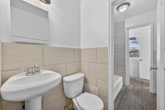 2116 Marilyn Lane, Arlington, TX 76010