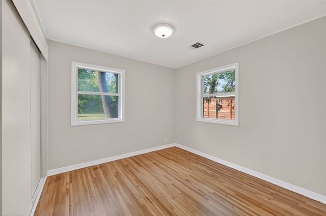 2116 Marilyn Lane, Arlington, TX 76010