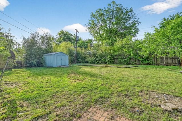 2116 Marilyn Lane, Arlington, TX 76010