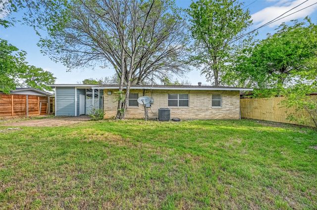 2116 Marilyn Lane, Arlington, TX 76010