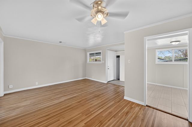 2116 Marilyn Lane, Arlington, TX 76010