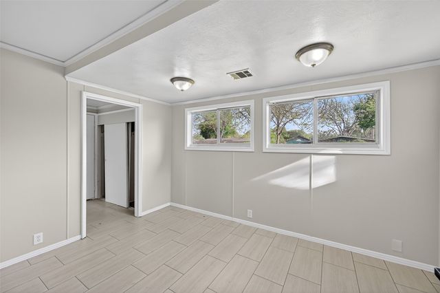 2116 Marilyn Lane, Arlington, TX 76010