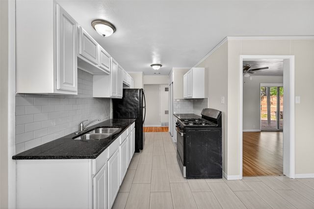 2116 Marilyn Lane, Arlington, TX 76010