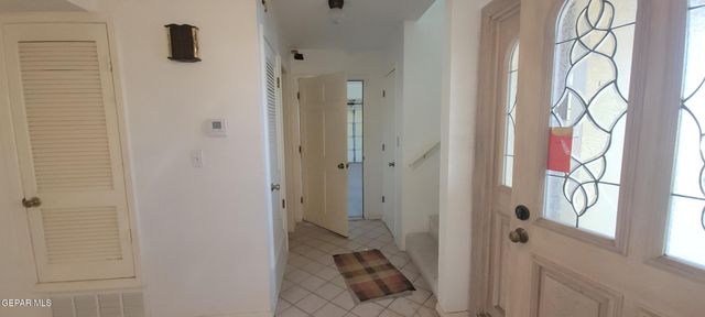 628 BLUFF CANYON Circle, El Paso, TX 79912