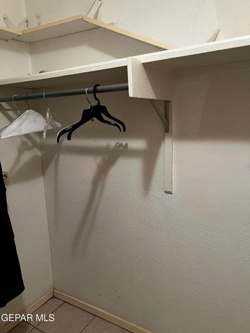 628 BLUFF CANYON Circle, El Paso, TX 79912