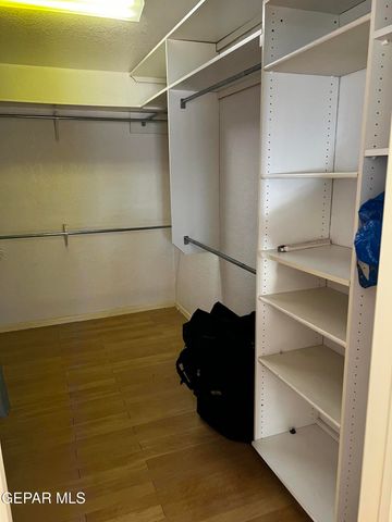 628 BLUFF CANYON Circle, El Paso, TX 79912