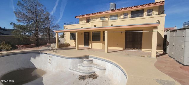 628 BLUFF CANYON Circle, El Paso, TX 79912
