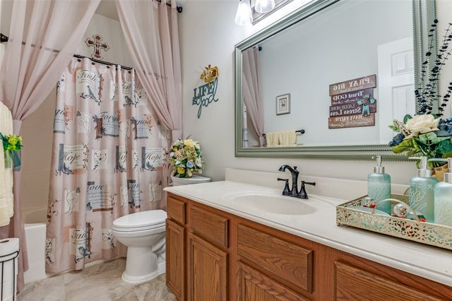 2823 Traildust Drive, Dallas, TX 75237