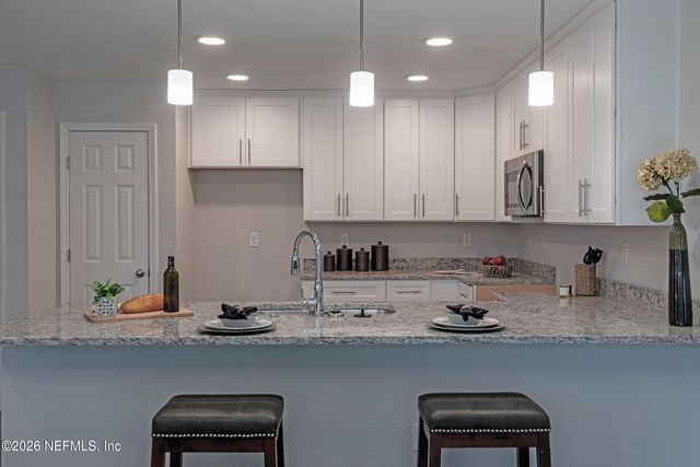 2226 LONGREENE Road S, Jacksonville, FL 32218