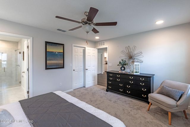2226 LONGREENE Road S, Jacksonville, FL 32218