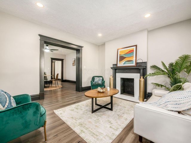 1633-1635 E Greenway Avenue, Columbus, OH 43203