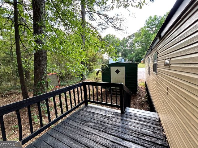 69 Pawnee Path, Locust Grove, GA 30248