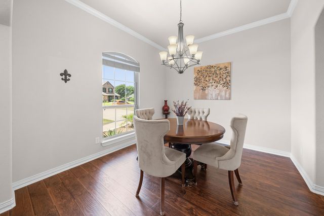 508 Oak Forest Court, Kennedale, TX 76060