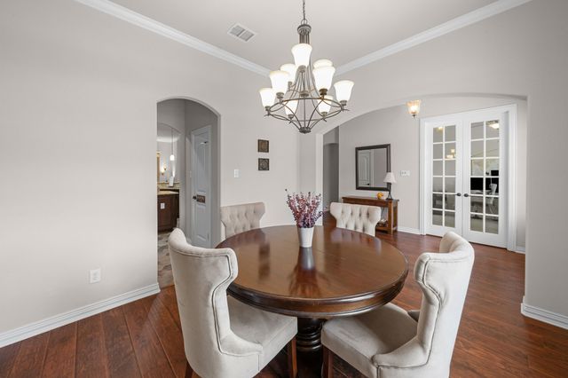 508 Oak Forest Court, Kennedale, TX 76060