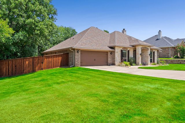 508 Oak Forest Court, Kennedale, TX 76060