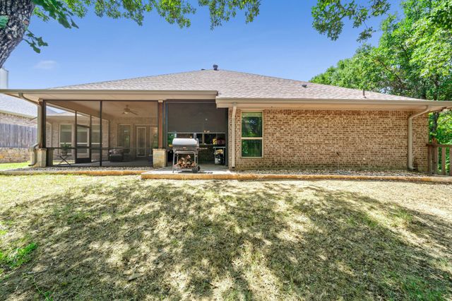 508 Oak Forest Court, Kennedale, TX 76060