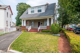 477 Irvington Ave, Elizabeth City, NJ 07208
