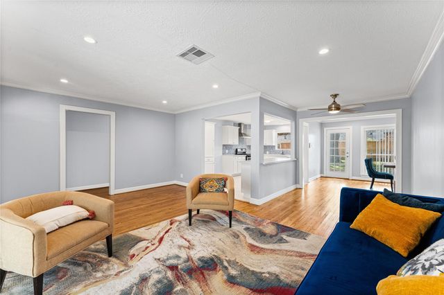 4811 Stillbrooke Drive, Houston, TX 77035