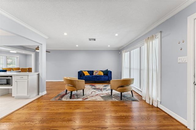 4811 Stillbrooke Drive, Houston, TX 77035