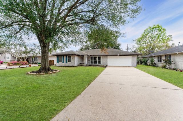 4811 Stillbrooke Drive, Houston, TX 77035