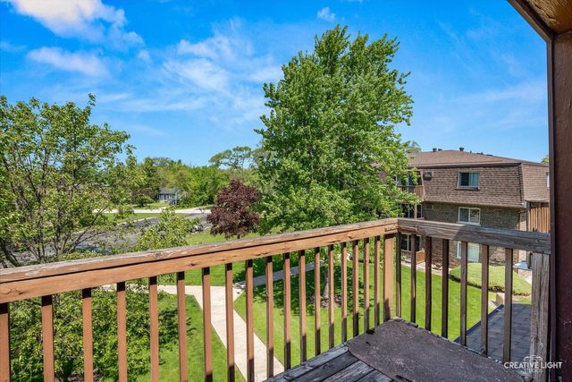 19330 Wolf Road 9, Mokena, IL 60448