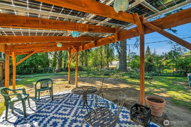8427 30th Avenue SW, Seattle, WA 98126
