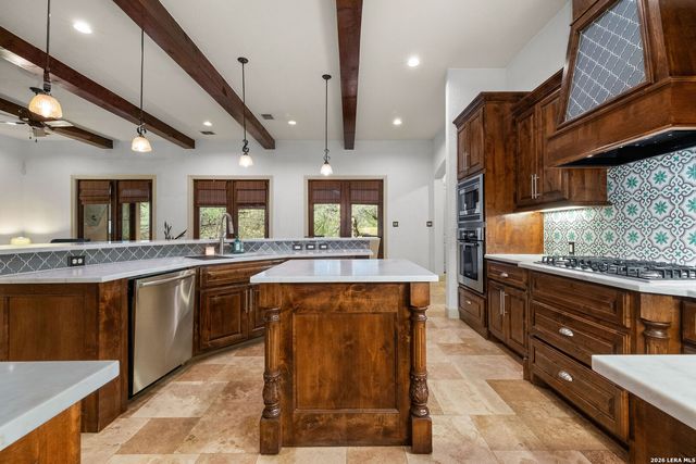 1955 OAKLAND BND, San Antonio, TX 78258