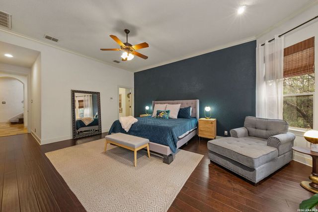 1955 OAKLAND BND, San Antonio, TX 78258