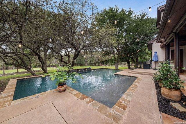 1955 OAKLAND BND, San Antonio, TX 78258