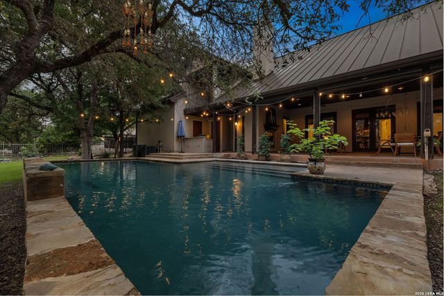 1955 OAKLAND BND, San Antonio, TX 78258
