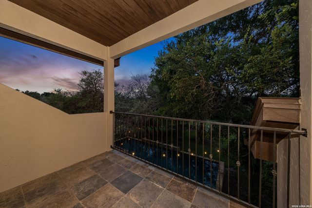 1955 OAKLAND BND, San Antonio, TX 78258