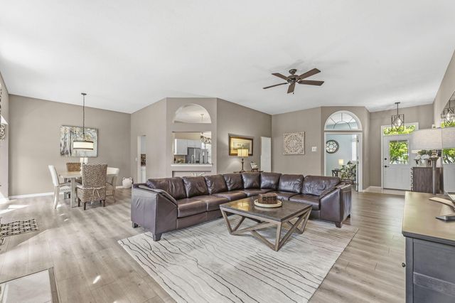 4787 Britton Farms Drive, Hilliard, OH 43026