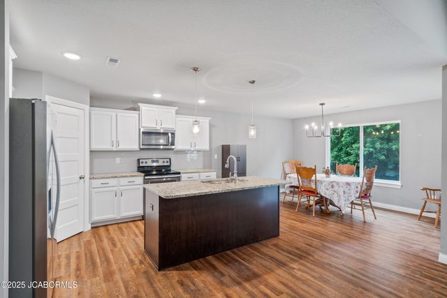 201 COPPER MOUNTAIN DRIVE, Columbia, MO 65202