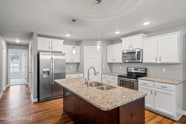 201 COPPER MOUNTAIN DRIVE, Columbia, MO 65202