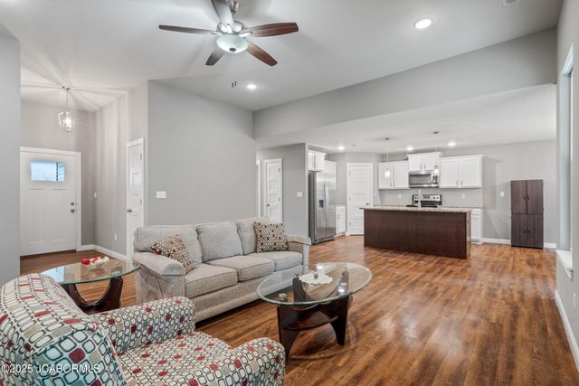 201 COPPER MOUNTAIN DRIVE, Columbia, MO 65202