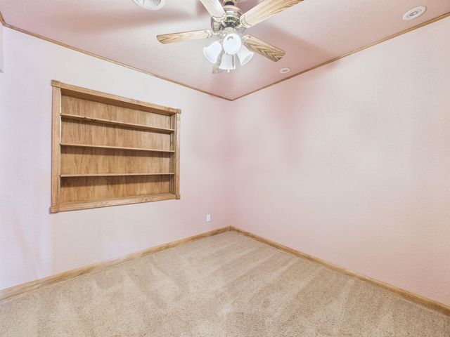 5601 N 127th St E, Wichita, KS 67226