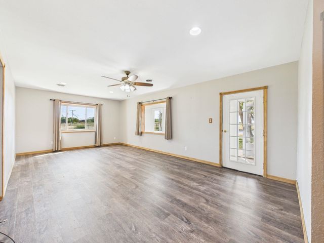 5601 N 127th St E, Wichita, KS 67226