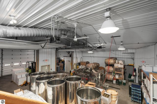 10343 E Hilltop Road, Suttons Bay, MI 49682