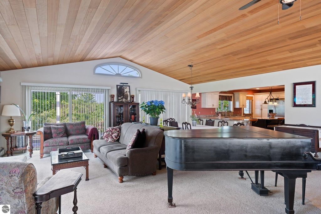 Image 14 of property listing at 10343 E Hilltop Road, Suttons Bay, MI 49682