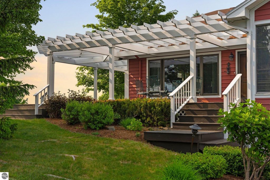 Image 34 of property listing at 10343 E Hilltop Road, Suttons Bay, MI 49682