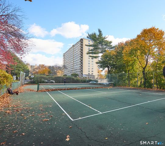 2625 Park Avenue 9R, Bridgeport, CT 06604