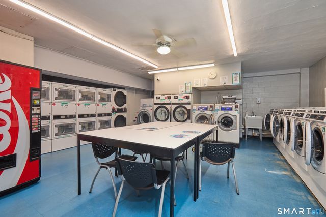 2625 Park Avenue 9R, Bridgeport, CT 06604