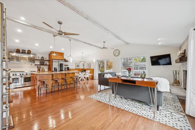 1400 Oak Street, Western Springs, IL 60558