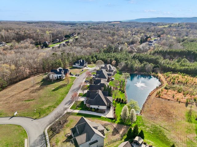 1473 Jays Court, Soddy Daisy, TN 37379