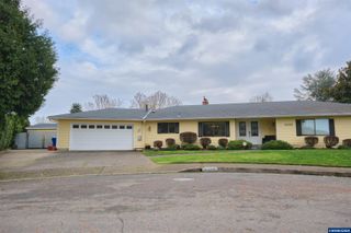 4608 Marguerite St NE, Salem, OR 97305