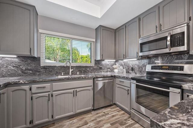 944 King James Way, El Dorado Hills, CA 95762