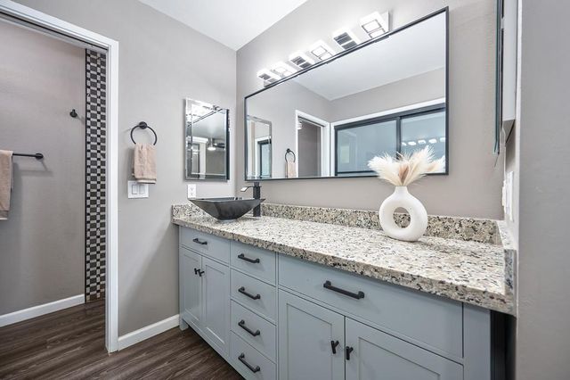 944 King James Way, El Dorado Hills, CA 95762