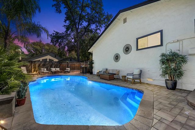 944 King James Way, El Dorado Hills, CA 95762